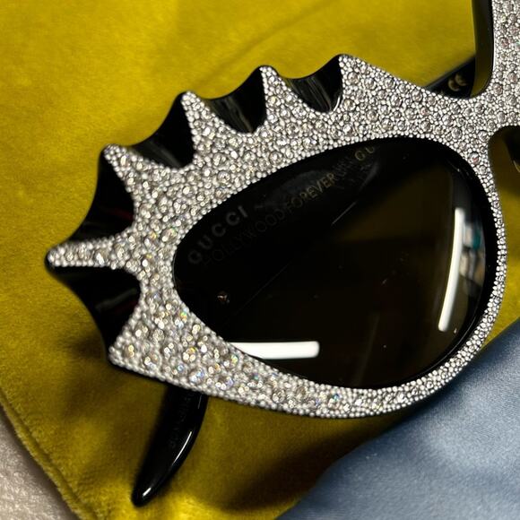 Gucci Cat Eye Sunglasses  Hollywood Forever Black Studded Crystals Authentic NEW - Picture 7 of 10